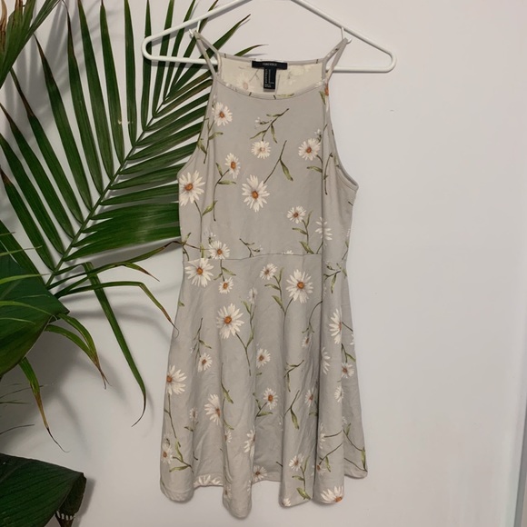 FOREVER21 HIGH-NECK DRESS - Picture 1 of 3